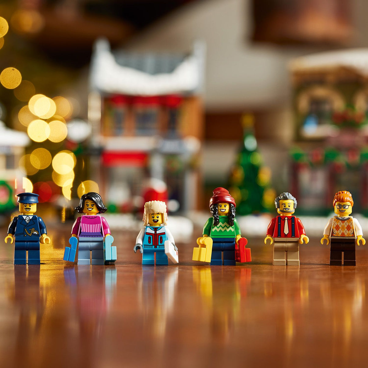 LEGO® Icons Holiday Main Street