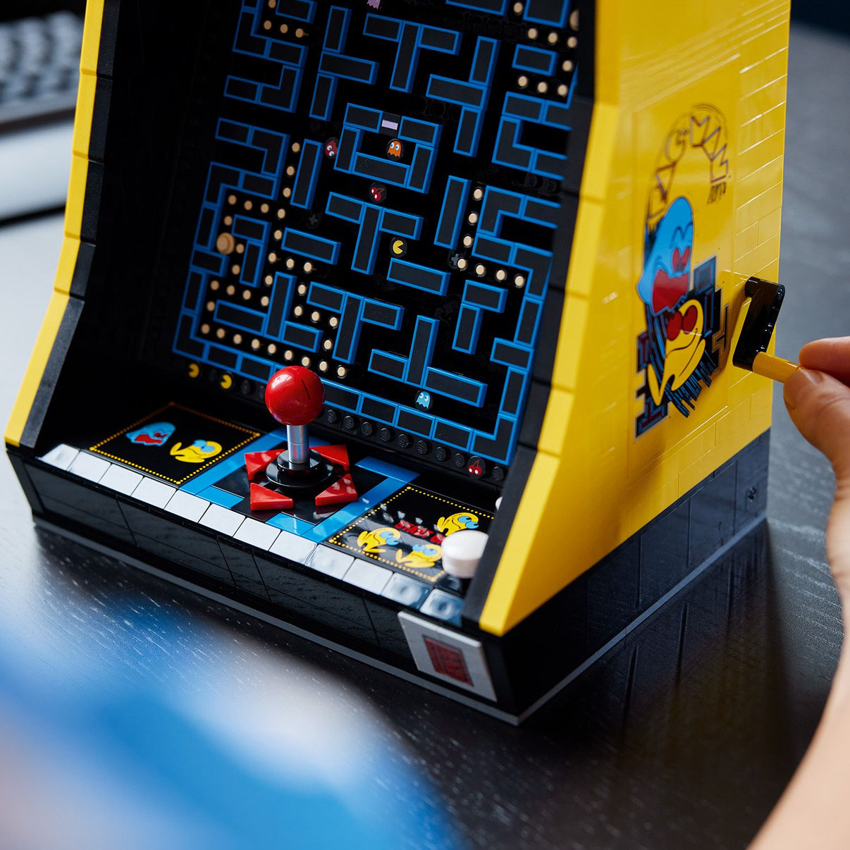LEGO® Icons PAC-MAN Arcade