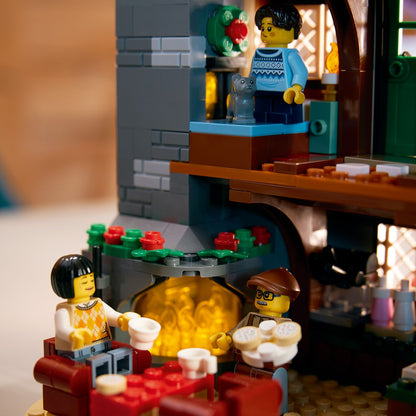 LEGO 10325 ICONS™ Alpine Lodge