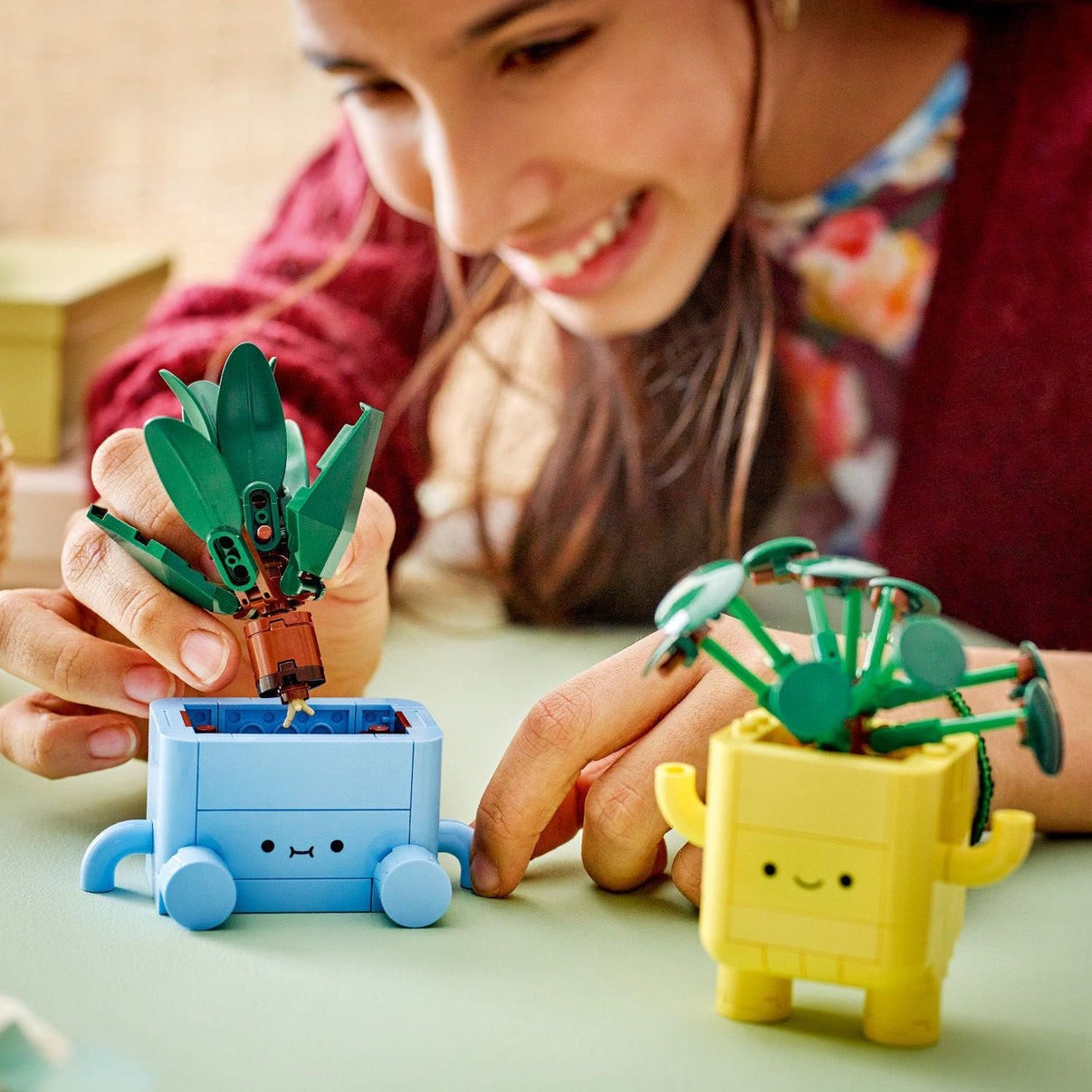 LEGO® Botanicals Happy Plants