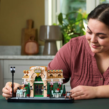 LEGO 10362 ICONS™ French Café