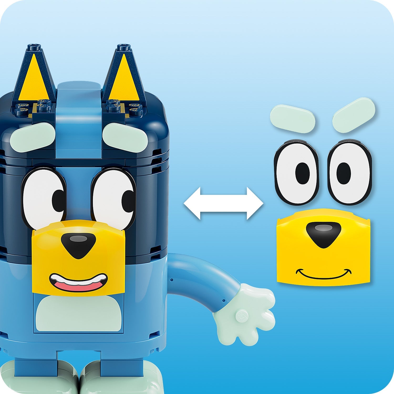 LEGO® Bluey Brick-Built Bluey Family