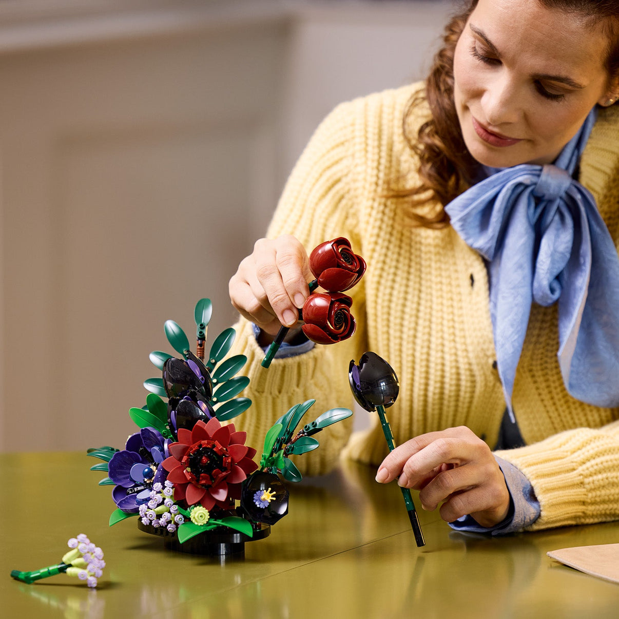 LEGO® Botanicals Dark Flower Arrangement