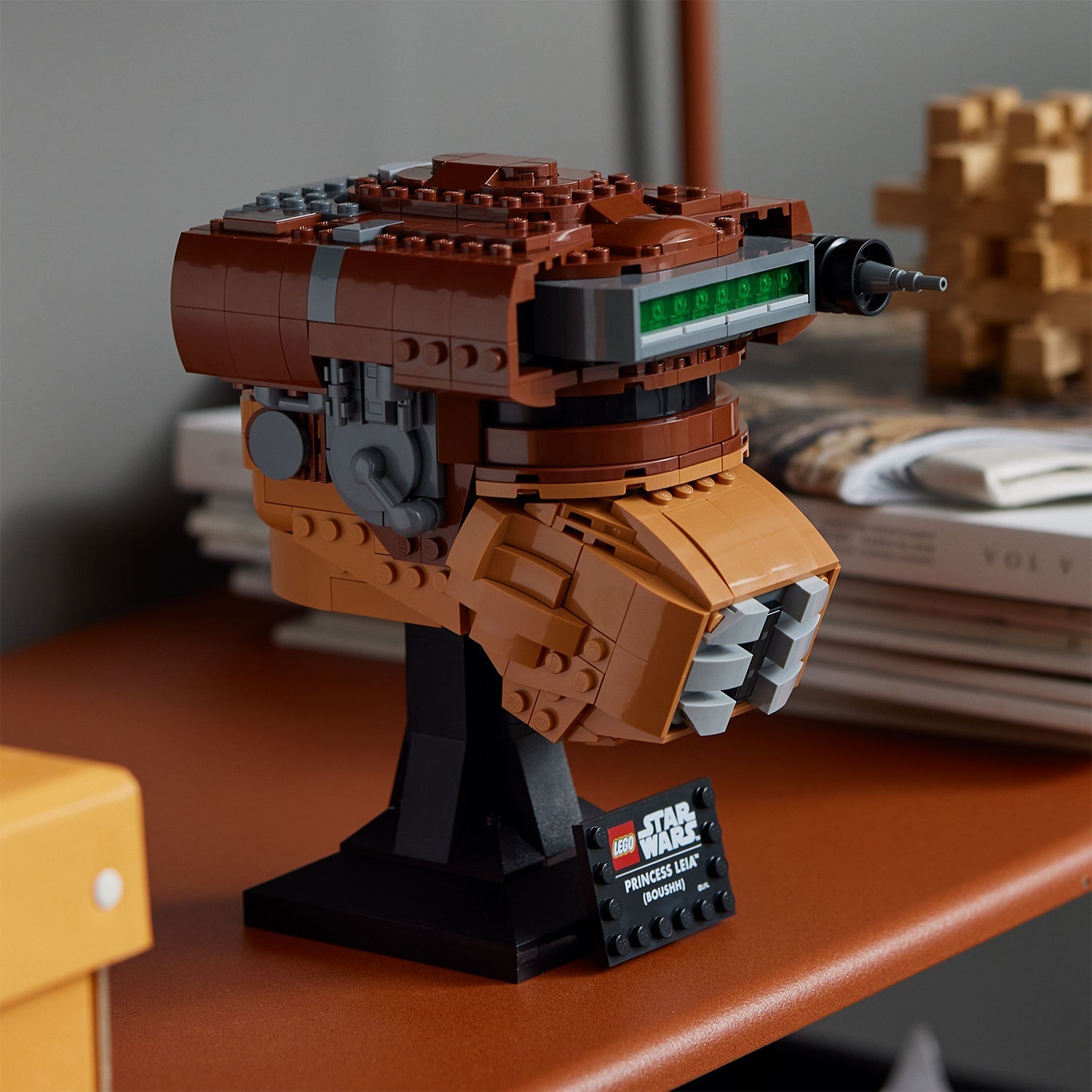 LEGO® Star Wars™ Princess Leia™ (Boushh™) Helmet