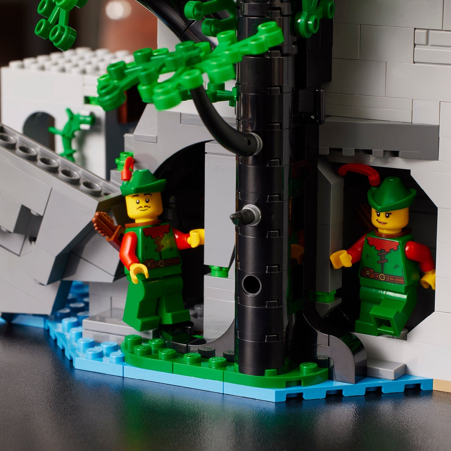 LEGO® Icons Lion Knights' Castle