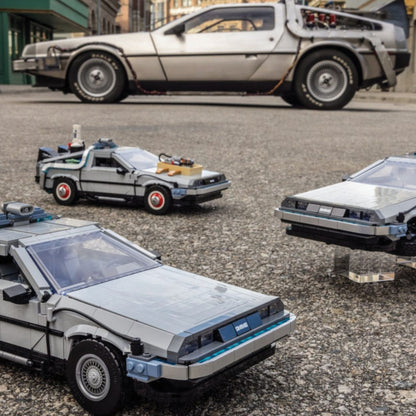 LEGO® Back to the Future Time Machine 10300