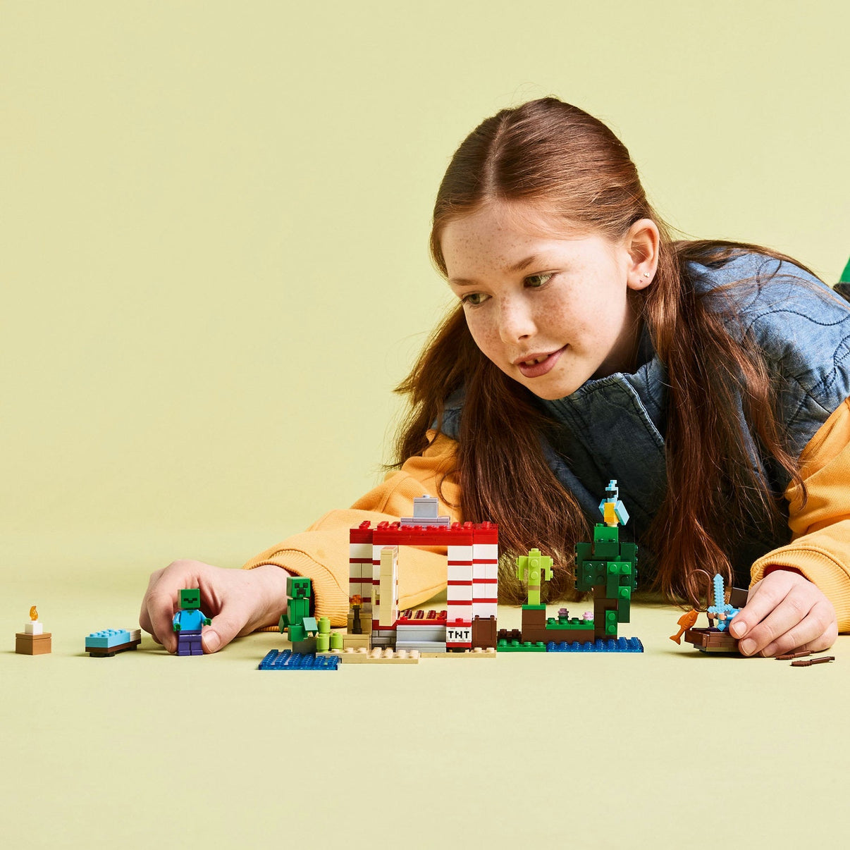 LEGO® Minecraft® The TNT Jungle House
