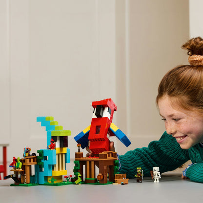 LEGO® Minecraft® The Parrot Houses