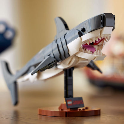LEGO® 21350 Ideas Jaws