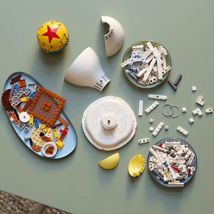 LEGO® Ideas | Disney Pixar Luxo Jr.
