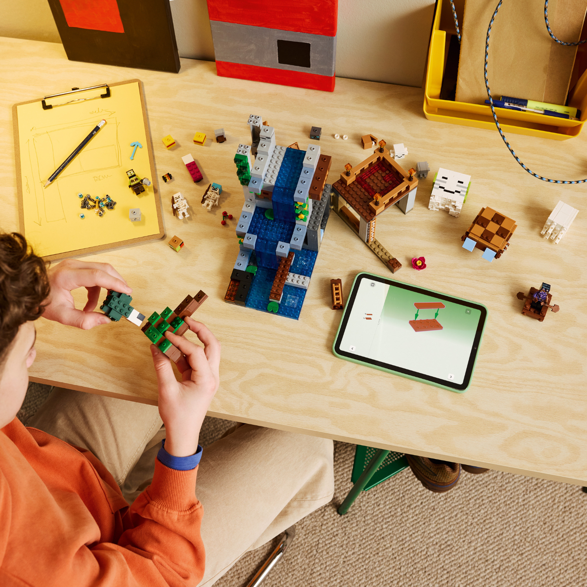LEGO® Minecraft® Ghast Station