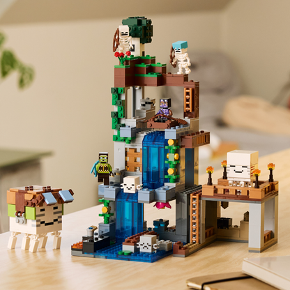 LEGO® Minecraft® Ghast Station