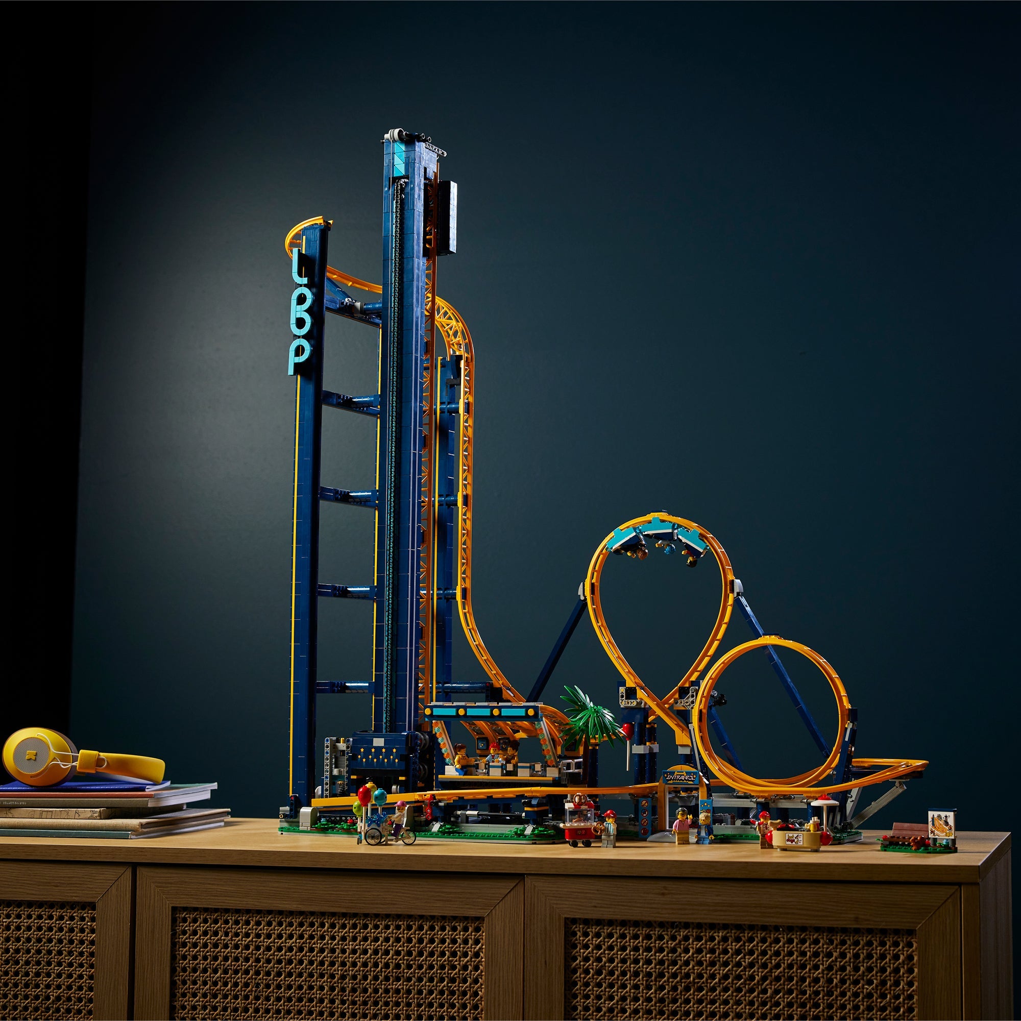 LEGO® ICONS™ Loop Coaster