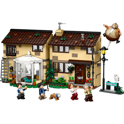 LEGO® Harry Potter™ Privet Drive: Aunt Marge's Visit