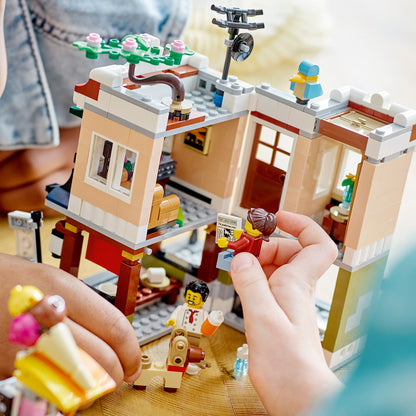 LEGO® Creator 3-in-1 Downtown Noodle Shop