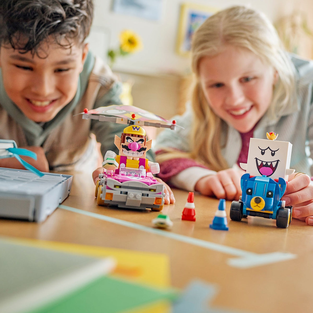 LEGO® Super Mario™ Mario Kart™ – Wario & King Boo