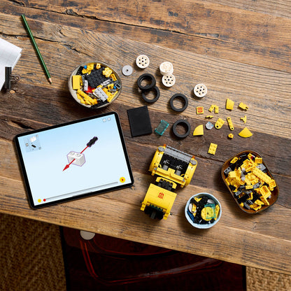 LEGO® 10338 ICONS™ Transformers Bumblebee