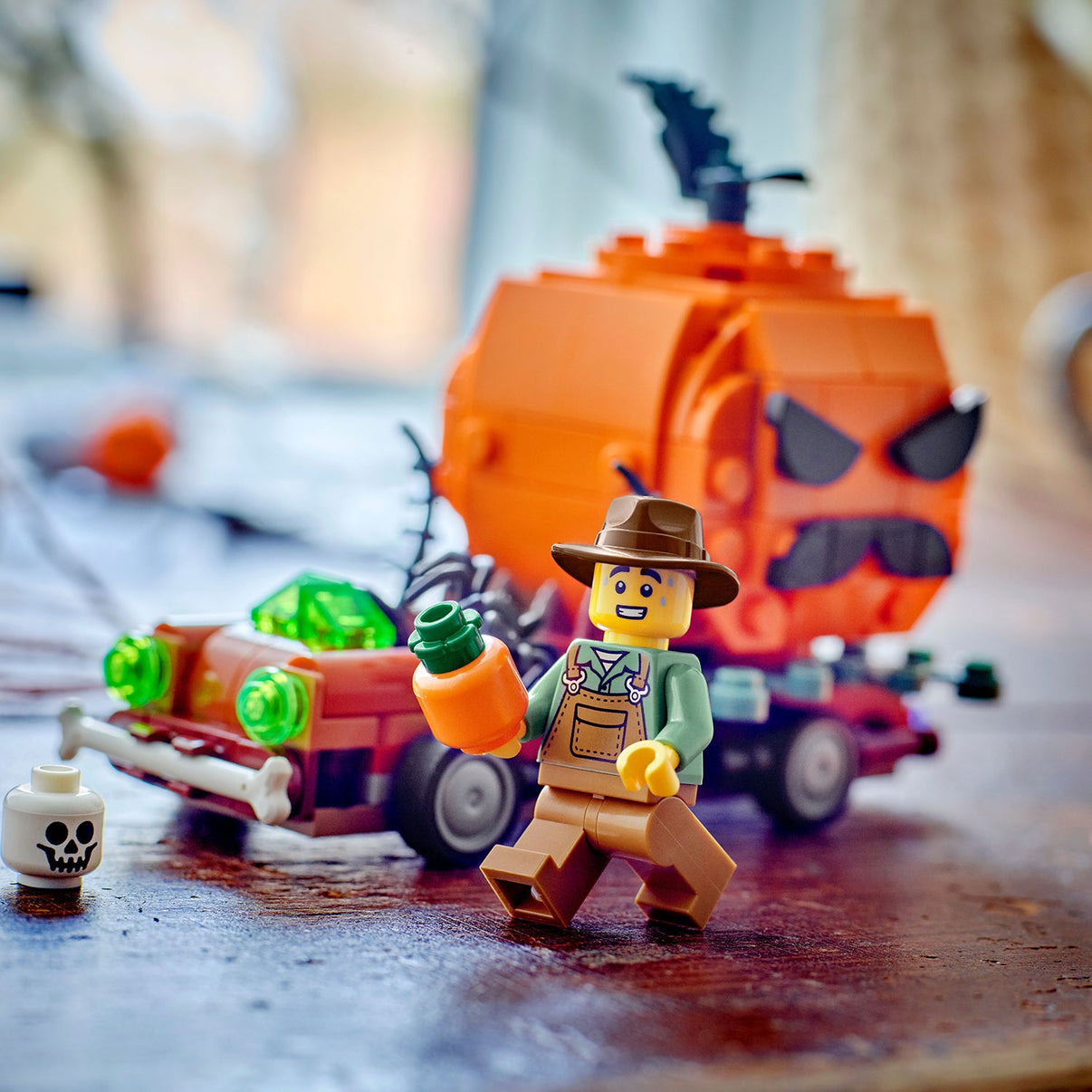 LEGO® Jack-O-Lantern Pickup Truck