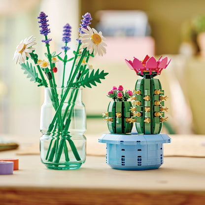 LEGO® Botanicals Flowering Cactus