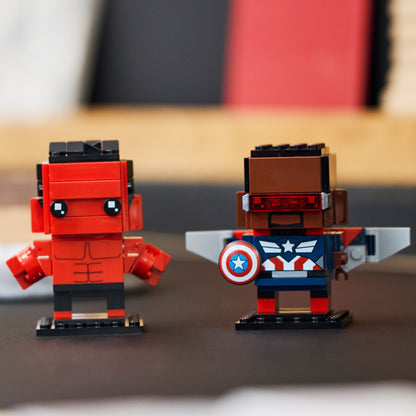 LEGO® 40668 BrickHeadz™ Captain America & Red Hulk Figures