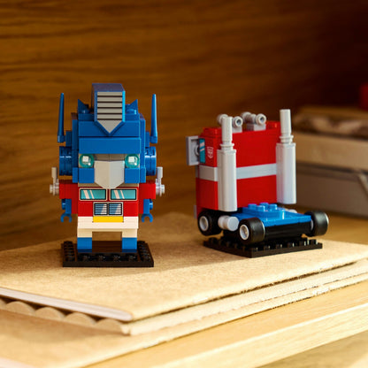 LEGO® BrickHeadz™ Transformers Optimus Prime Robot & Vehicle 40803