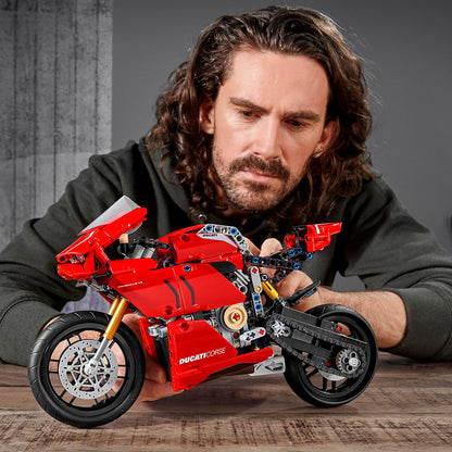 LEGO® Technic Ducati Panigale V4 R