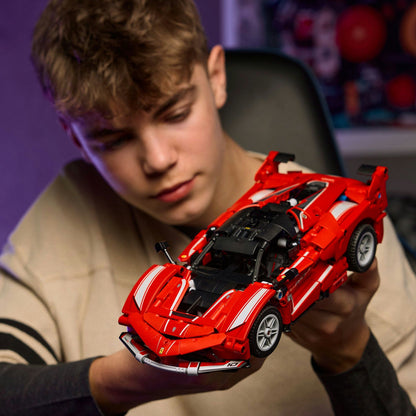 LEGO® 42212 Technic Ferrari FXX K