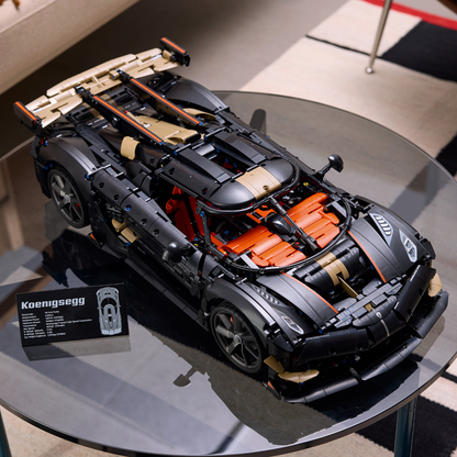 LEGO® Technic Koenigsegg Sadair’s Spear Megacar