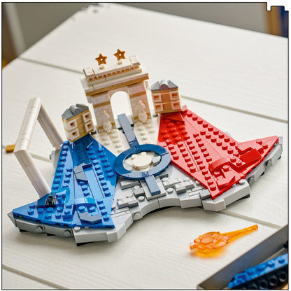 LEGO® Editions Kylian Mbappé – Football Highlights