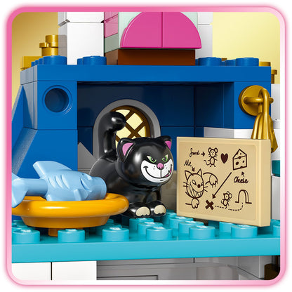 LEGO 43275 Disney™ Cinderella’s Castle & Horse Carriage