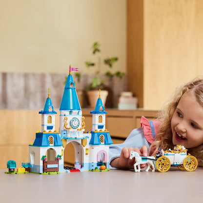 LEGO 43275 Disney™ Cinderella’s Castle & Horse Carriage