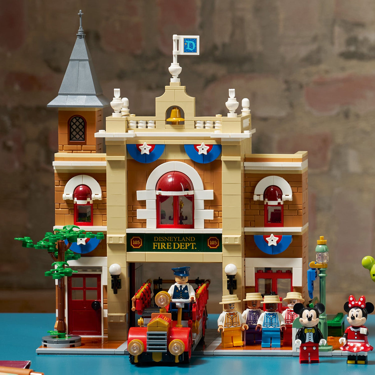LEGO® | Disney Main Street, U.S.A.