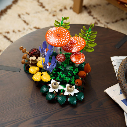 LEGO® Botanicals Woodland Mushrooms