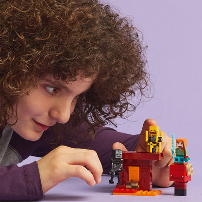 LEGO® 21266 Minecraft® The Nether Lava Battle