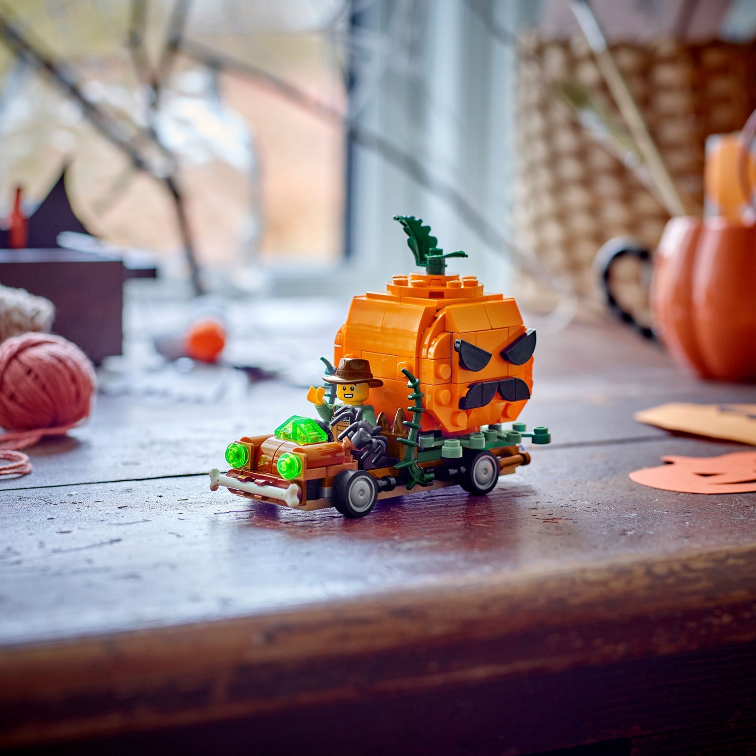 LEGO® Jack-O-Lantern Pickup Truck