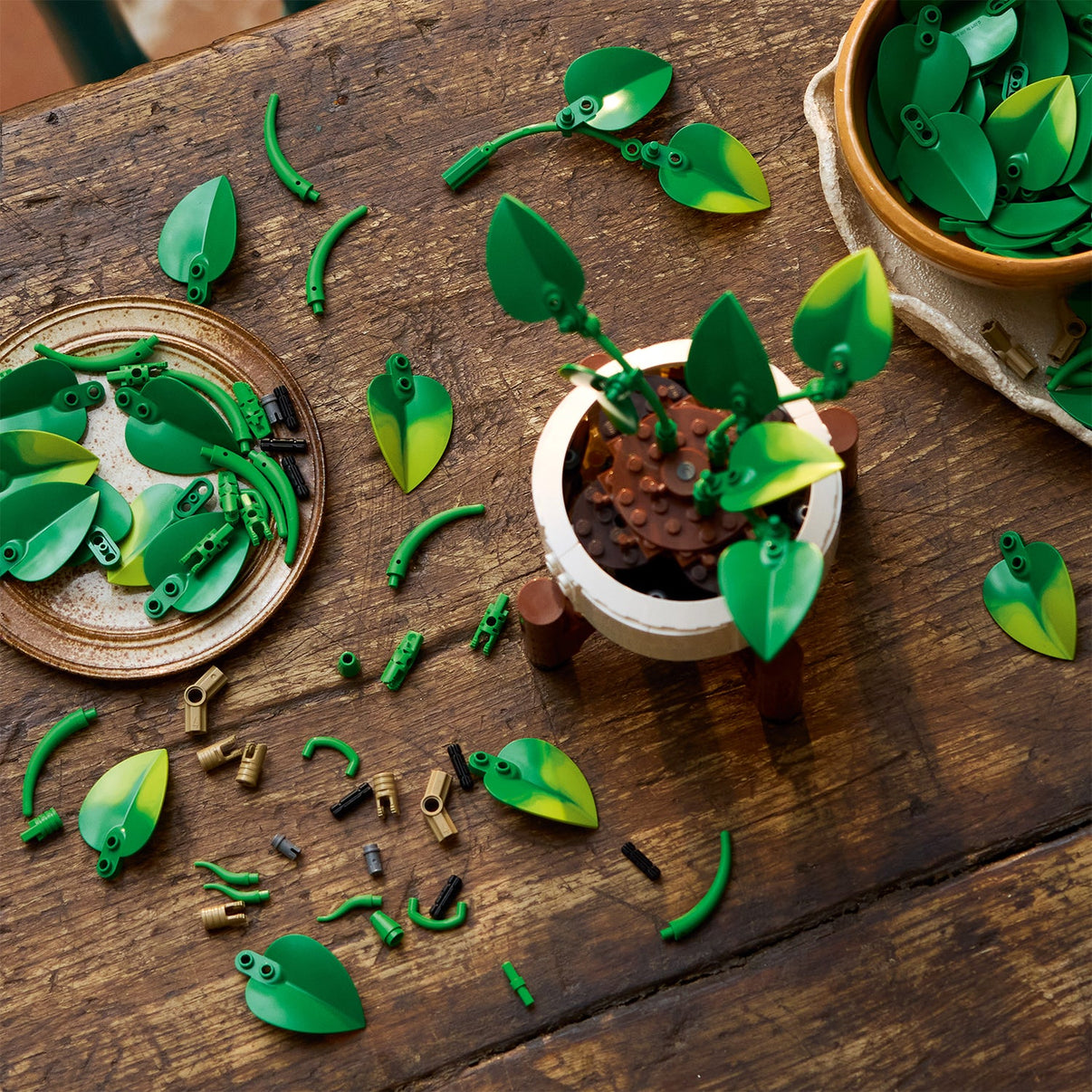 LEGO® Botanicals Hanging Golden Pothos