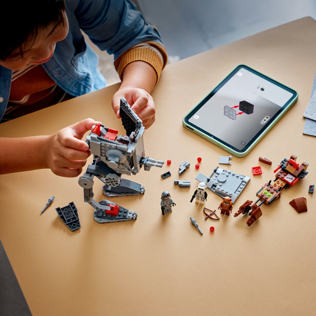 LEGO® Star Wars™ SMART Play™: AT-ST™ Attack on Endor