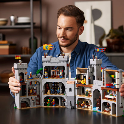 LEGO® Icons Lion Knights' Castle