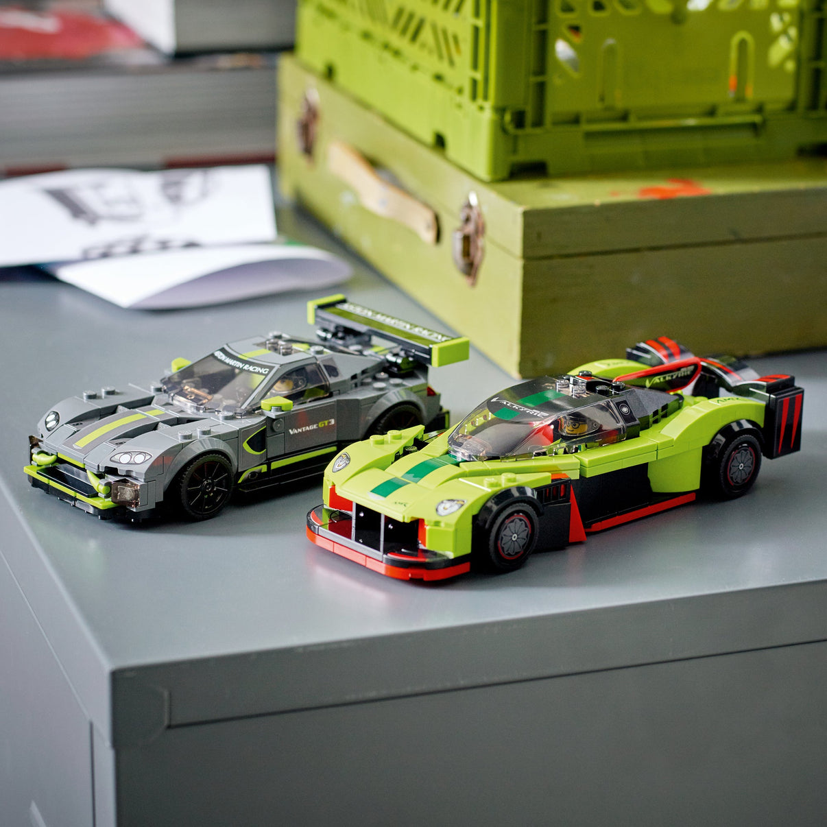 LEGO® Speed Champions Aston Martin Valkyrie AMR Pro and Aston Martin Vantage GT3