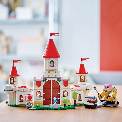 LEGO® 71435 Super Mario™ Battle with Roy at Peach’s Castle