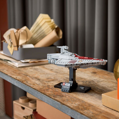 LEGO® 75404 Star Wars™ Acclamator-Class Assault Ship™
