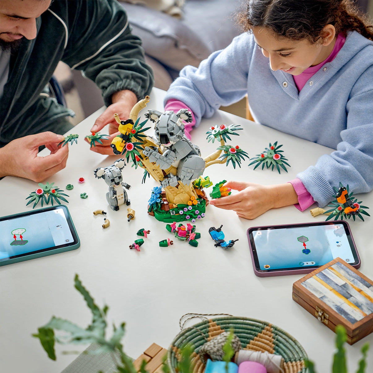 LEGO® Creator Wild Animals: Family of Koalas