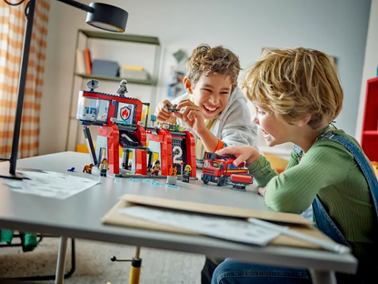 LEGO  60414 City Fire Station with Fire Truck
