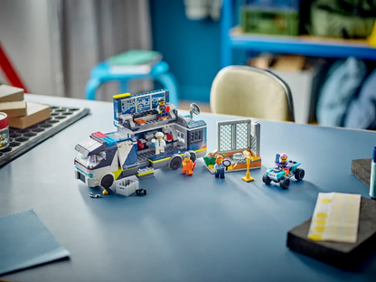 LEGO 60418 City Police Mobile Crime Lab Truck