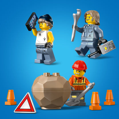 LEGO 60467 City Heavy-Duty Recovery Tow Truck with Crane