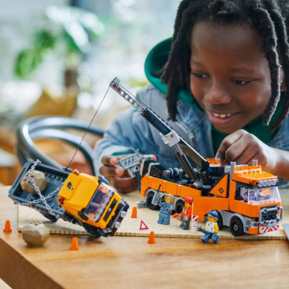 LEGO 60467 City Heavy-Duty Recovery Tow Truck with Crane