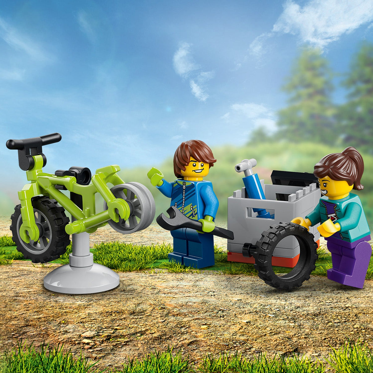 LEGO® City Mountain Bike Adventure Van