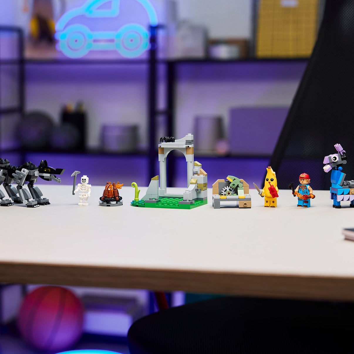LEGO® Fortnite® Peely & Sparkplug’s Camp