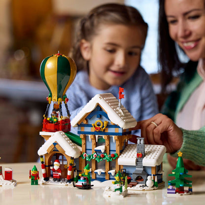 LEGO 10339 ICONS™ Santa’s Post Office