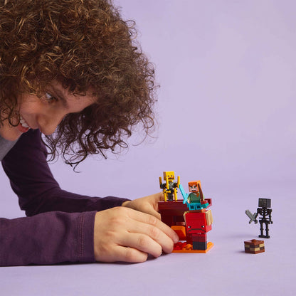 LEGO® 21266 Minecraft® The Nether Lava Battle